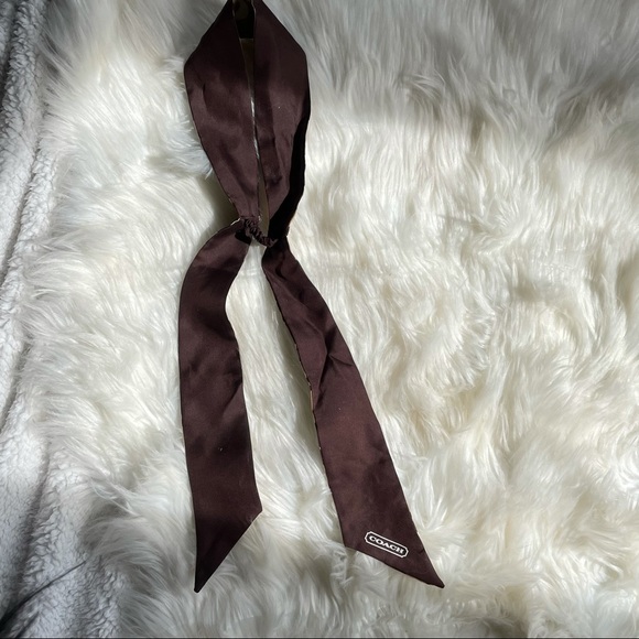 Coach Hair Band - Picture 4 of 6